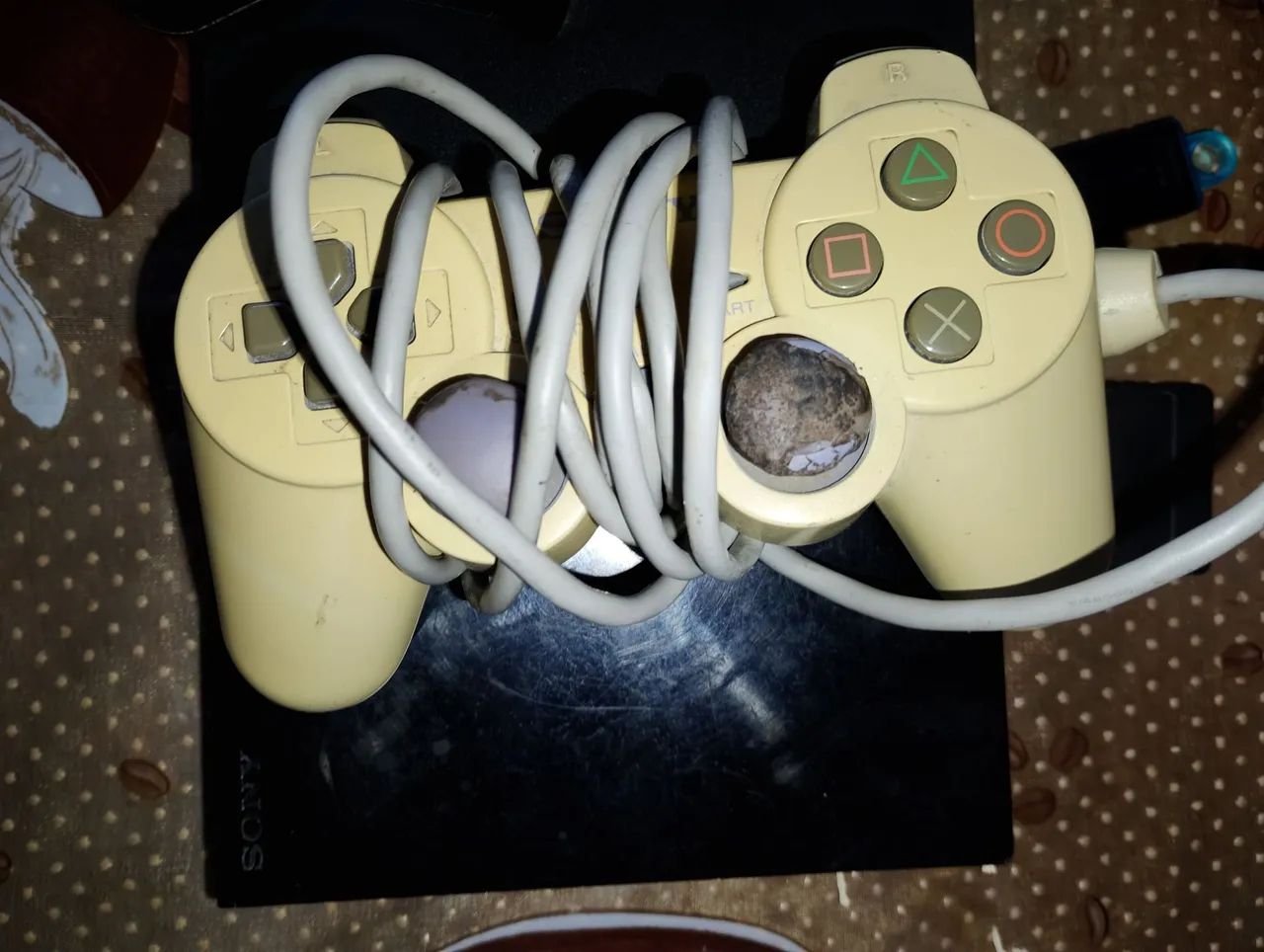 Playstation 2 Desbloqueado + 2 controles + pendrive com alguns jogos - Foto 2