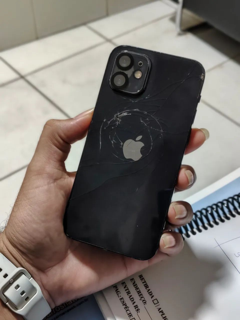 iPhone 12 128gb com avaria - Foto 5