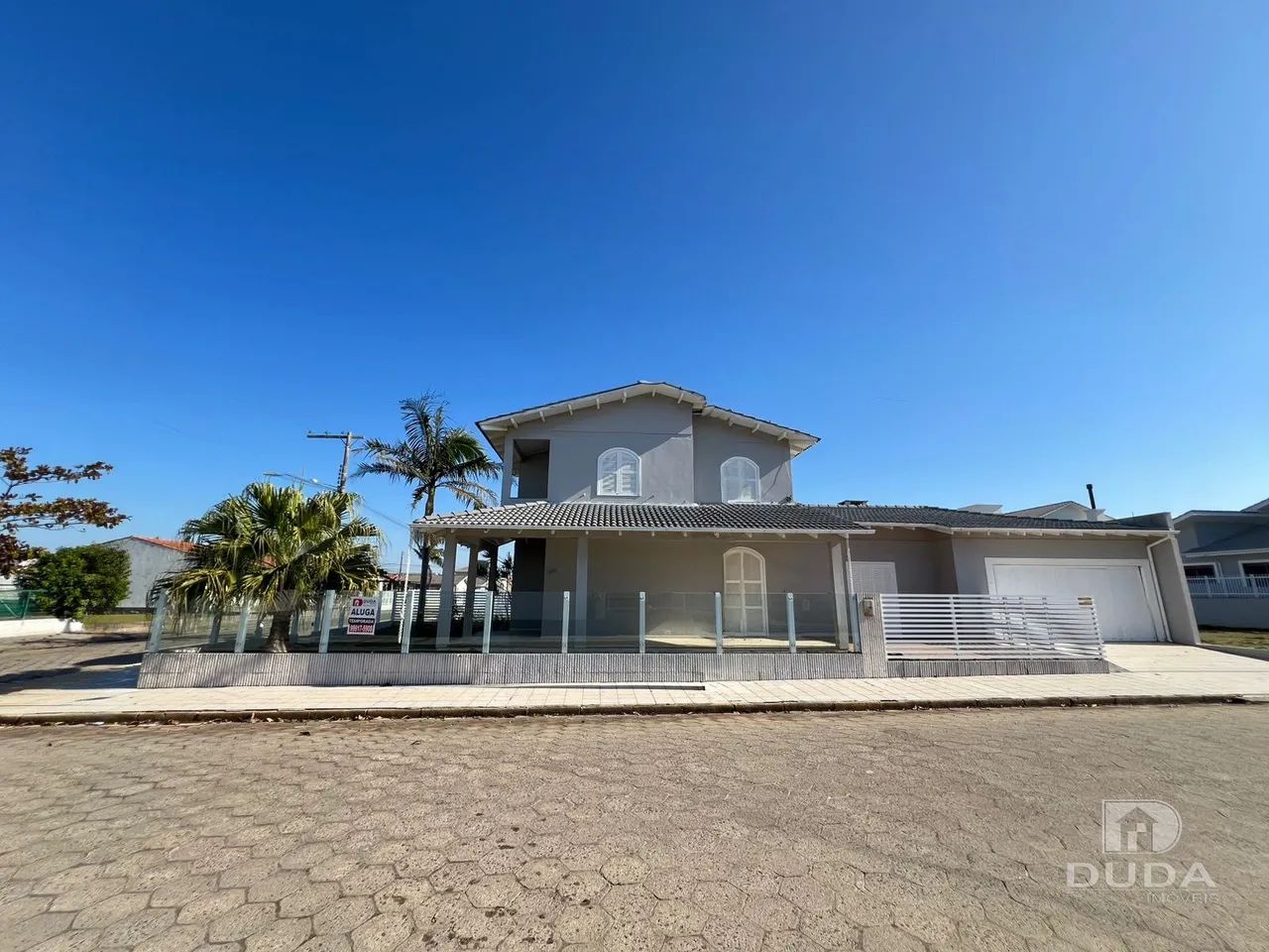 Ótima Casa de esquina com 3 Terrenos no Rincão - Foto 3