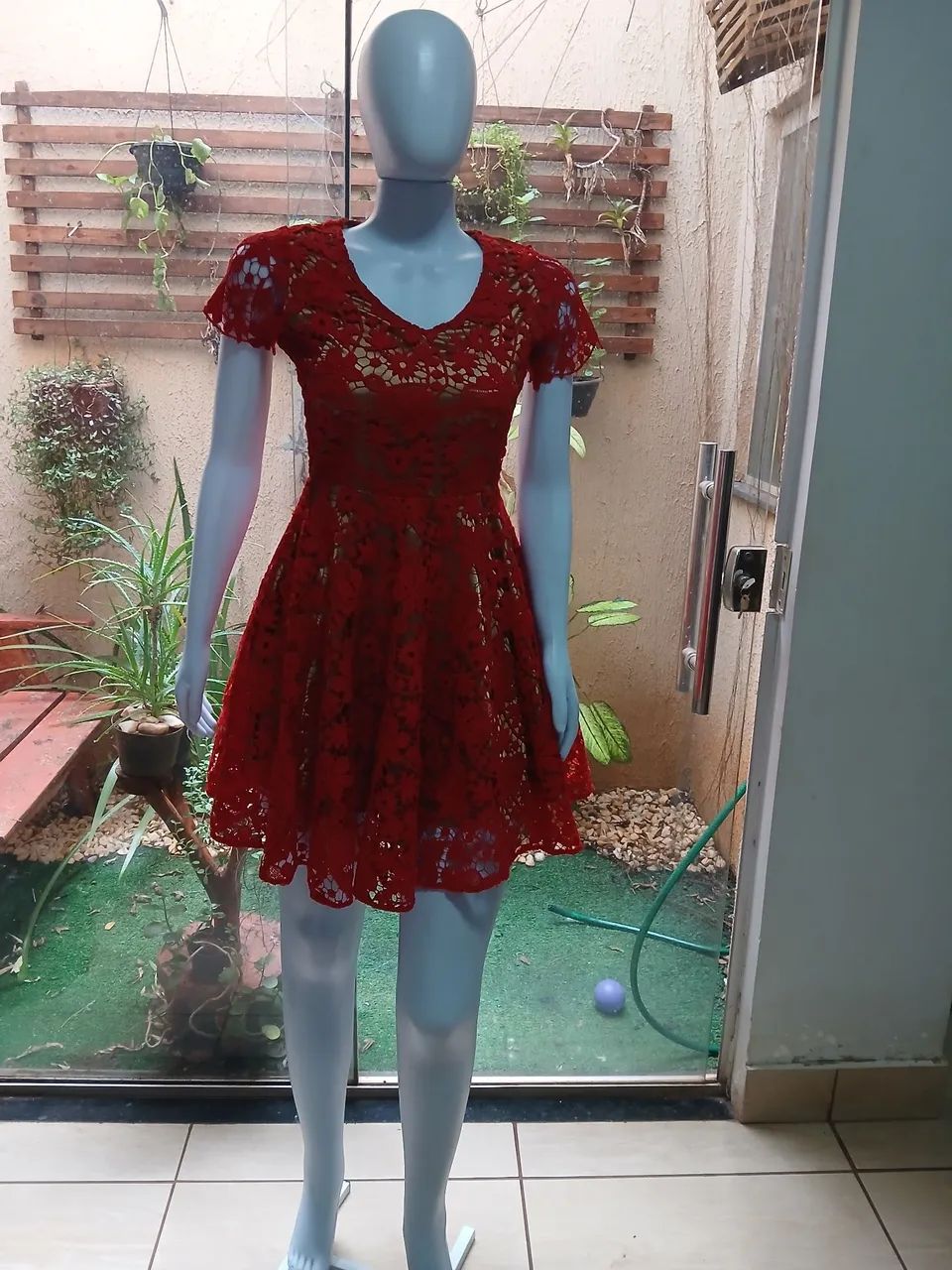 Vendo lote de roupas novas e seminovas e usadas  400,00  - Foto 3