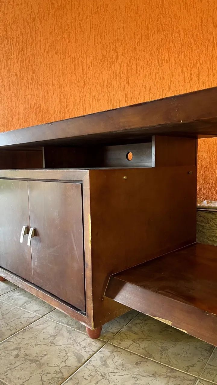 Rack Retrô de Madeira com Armário e Nichos Laterais - Foto 4
