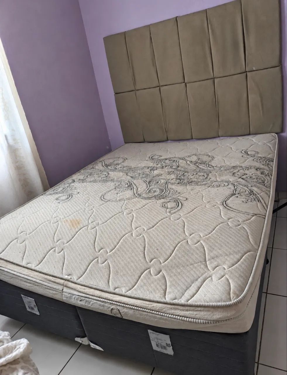 Cama Queen + painel, usado - Foto 2