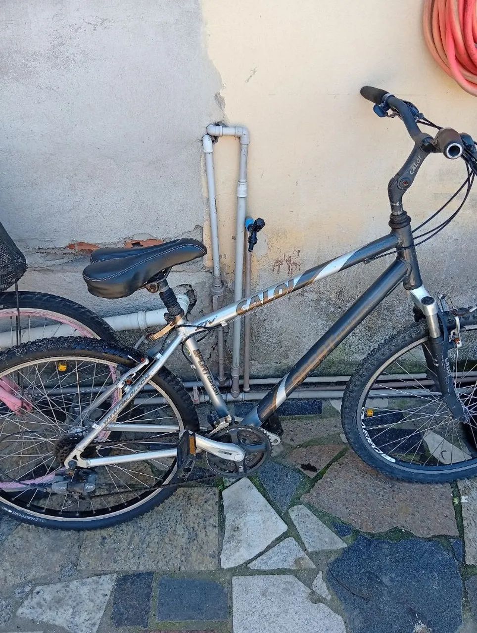 Vendo duas bicicletas ou troco  - Foto 2