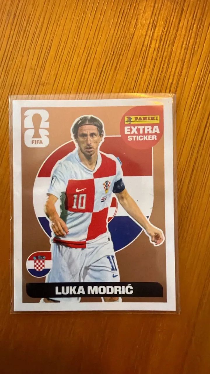 FIGURINHA LEGEND MODRIC BRONZE