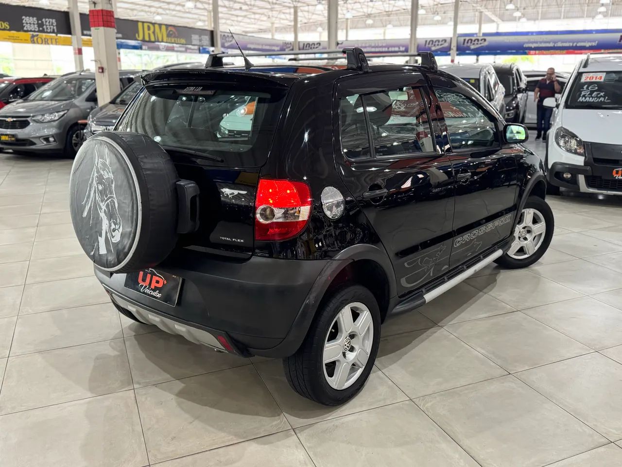 Volkswagen Crossfox 1.6 MI Total Flex 8V 5P 2009 - Foto 4