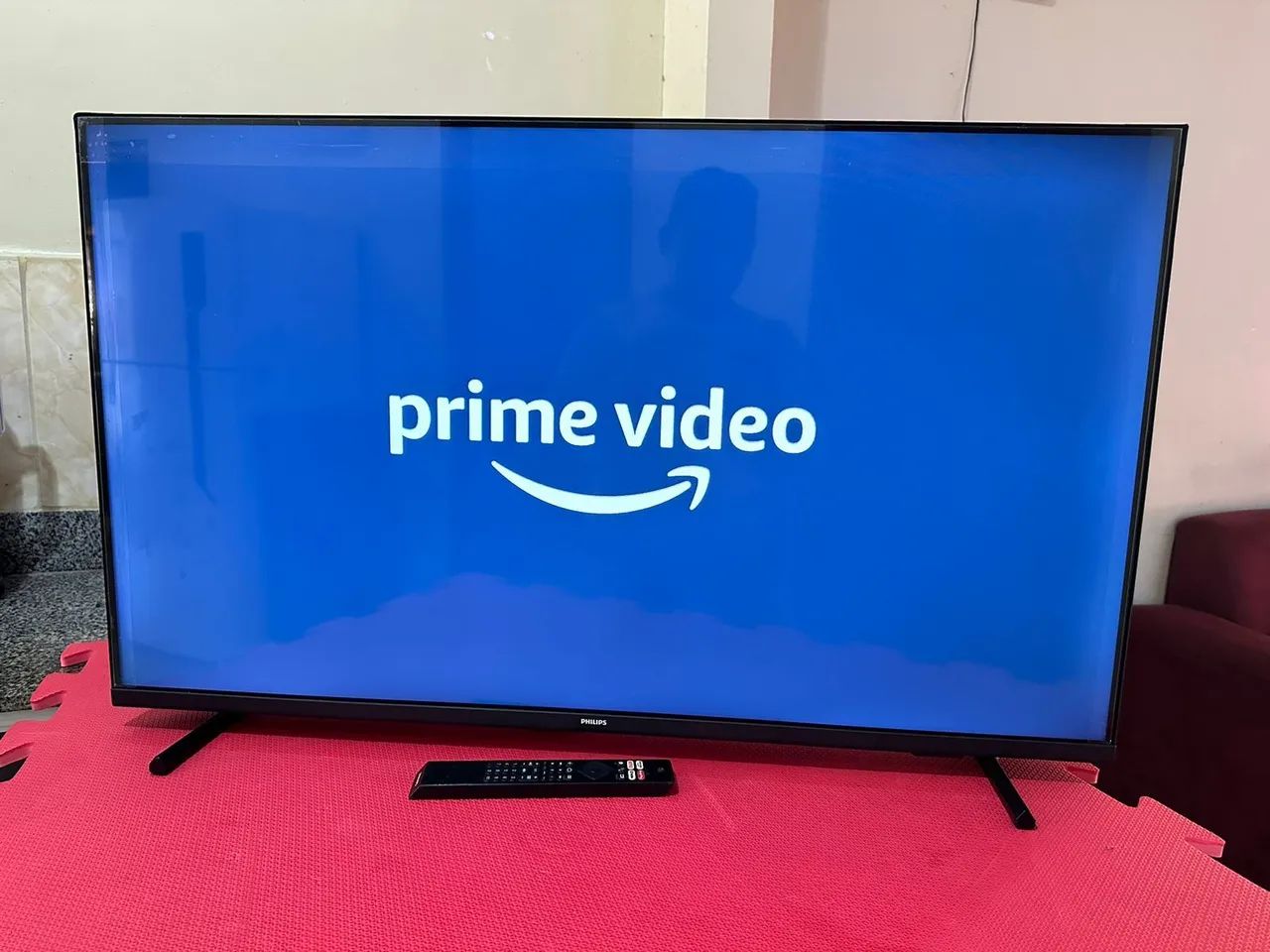 SMART TV 5O POLEGADAS ANDROID 4K COMPLETA CONTROLE REMOTO PEZINHO WI-FI E BLUETOOTH  - Foto 3