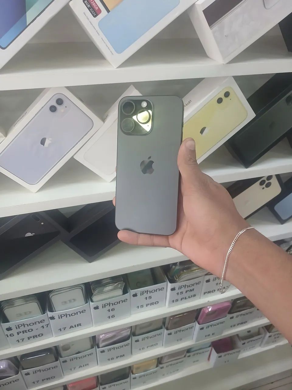 IPHONE 15 PRO MAX 