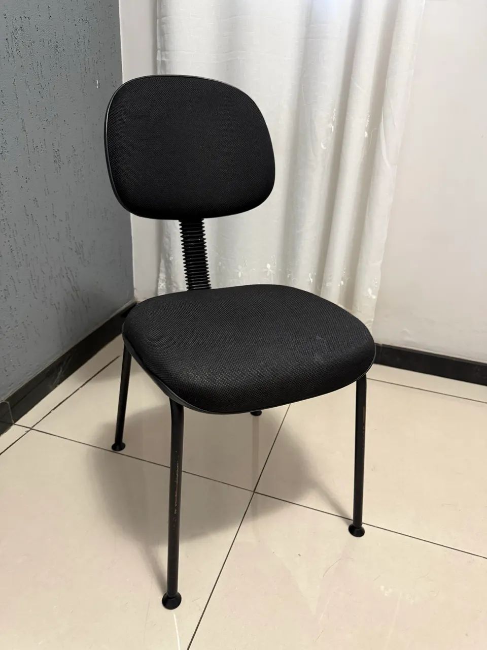  Cadeira escritório  - Foto 2