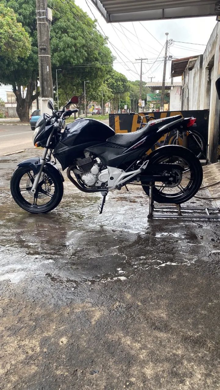 CB300R  - Foto 2