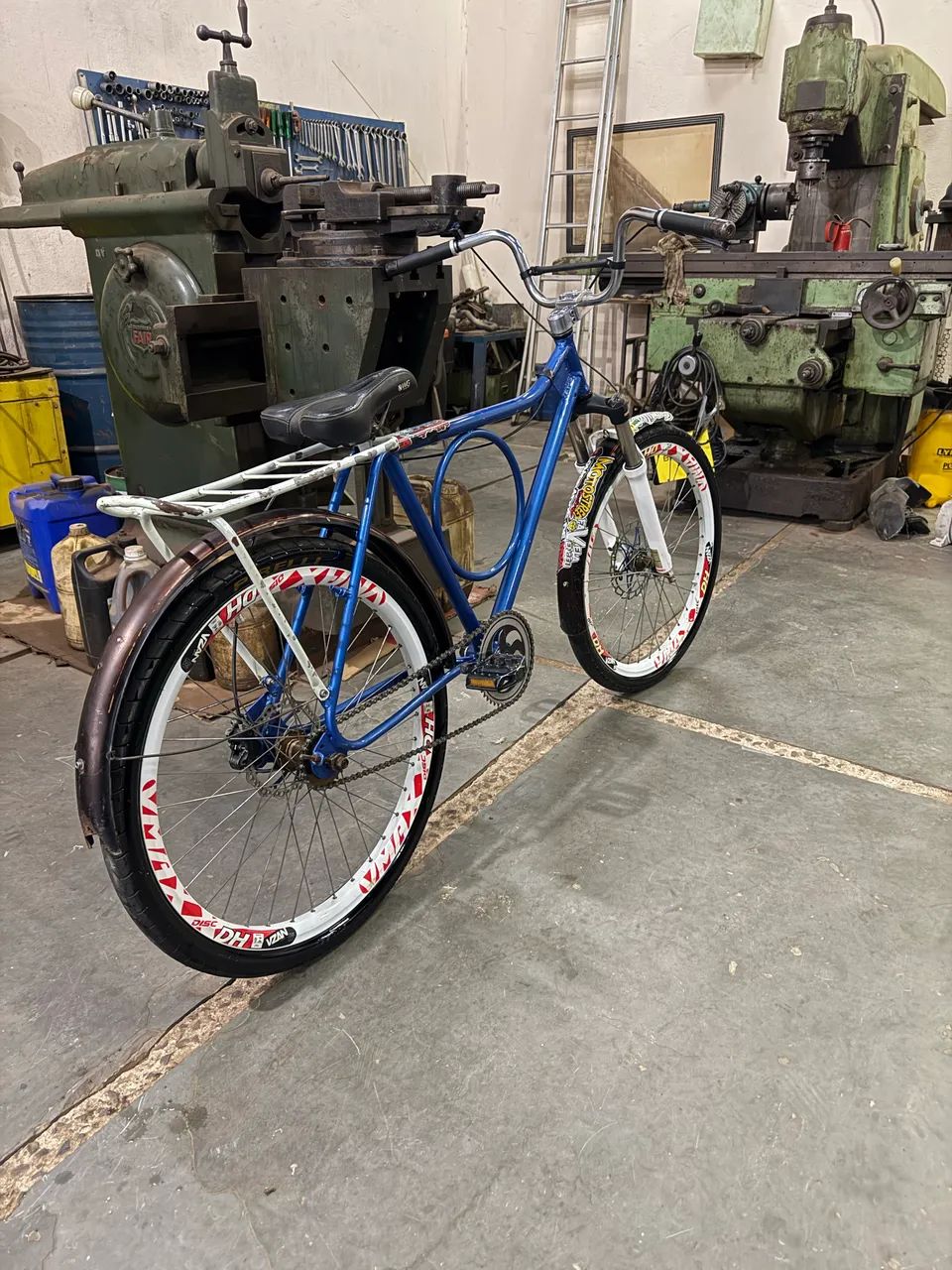 Monark aro 26 com freio a disco e suspensão  - Foto 2