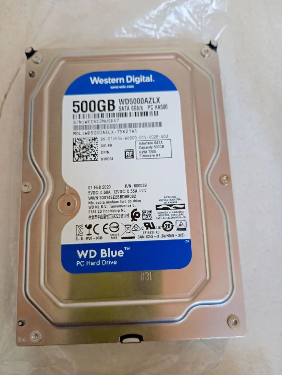 Hds com garantia 500 GB.