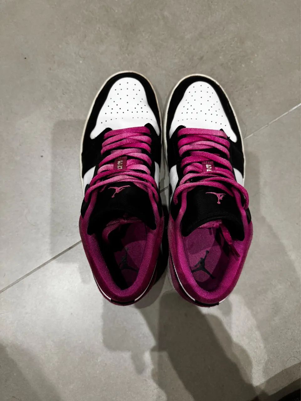   Nike Air Jordan 1 Low Active Fuchsia  - Foto 2