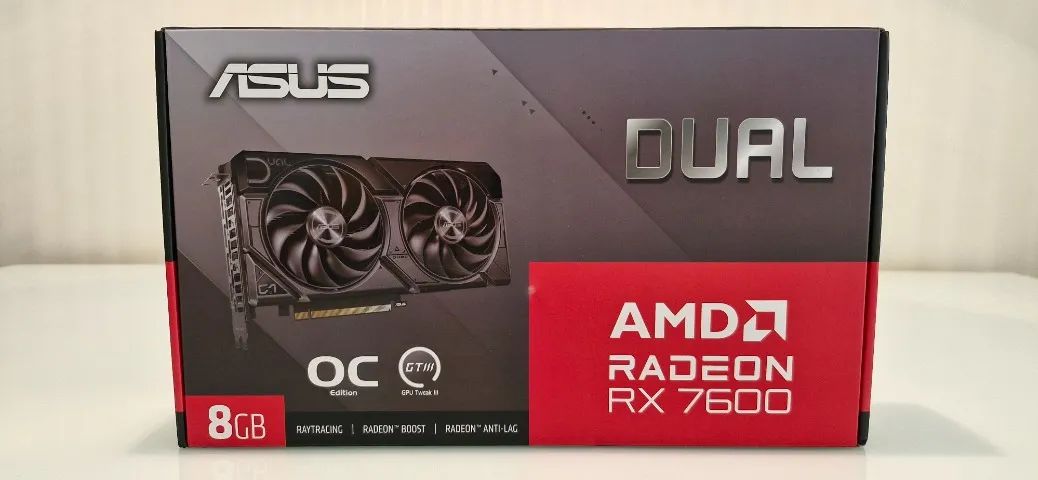Placa de vídeo RX 7600 Asus OC