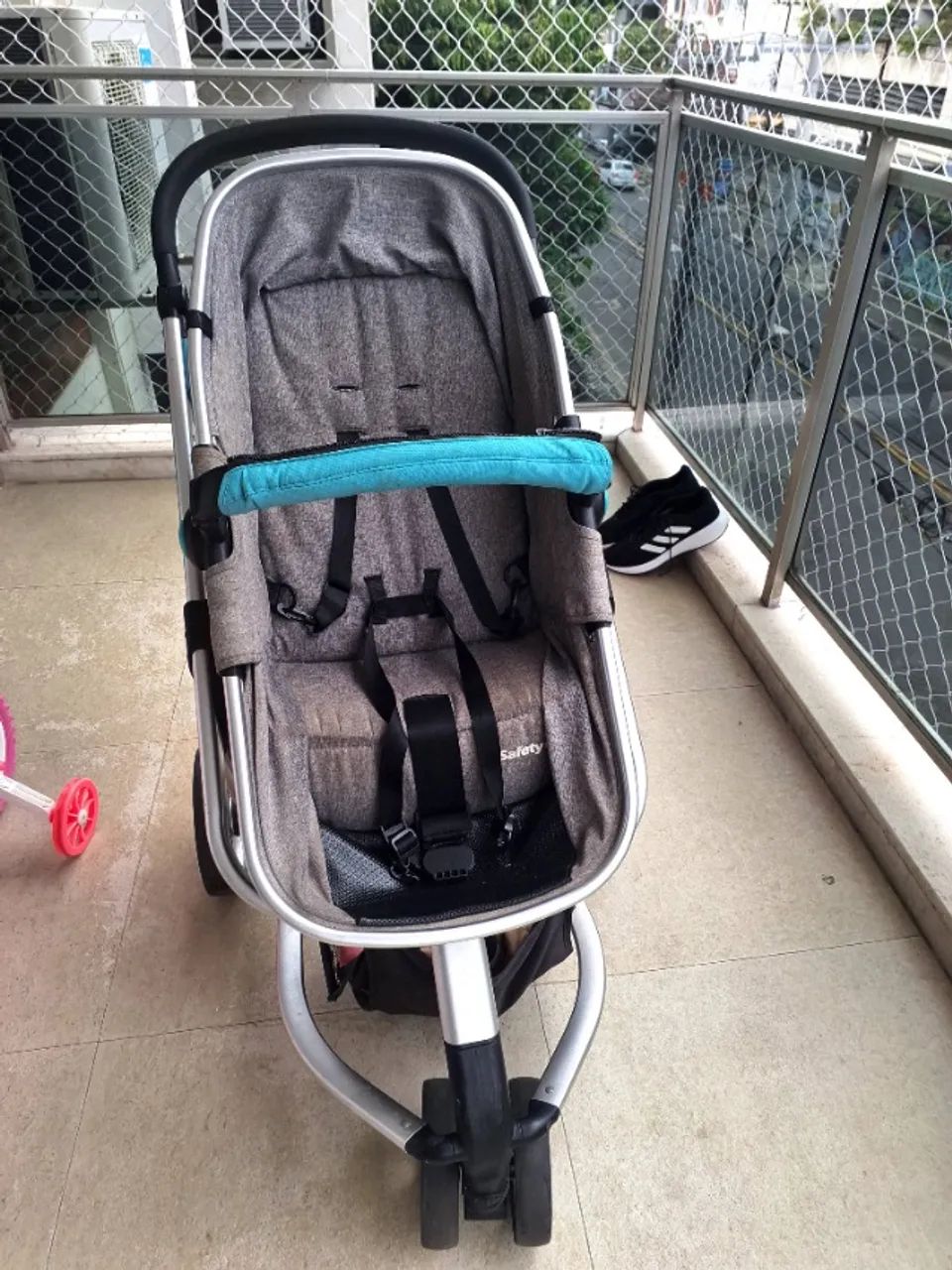 Carrinho para Criança em perfeito estado  - Foto 6