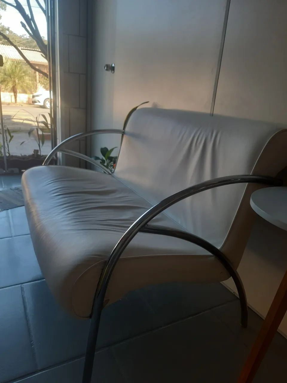 Sofá  e poltronas