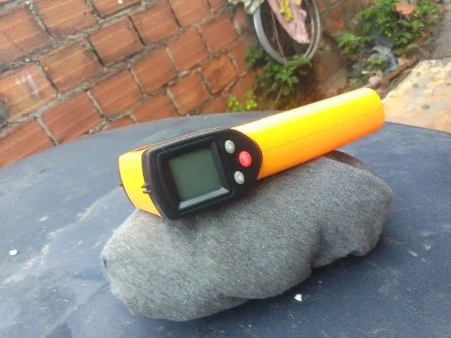 TERMÔMETRO DIGITAL INFRAVERMELHO COM MIRA LASER... MEDIDOR DE TEMPERATURA  - Foto 6