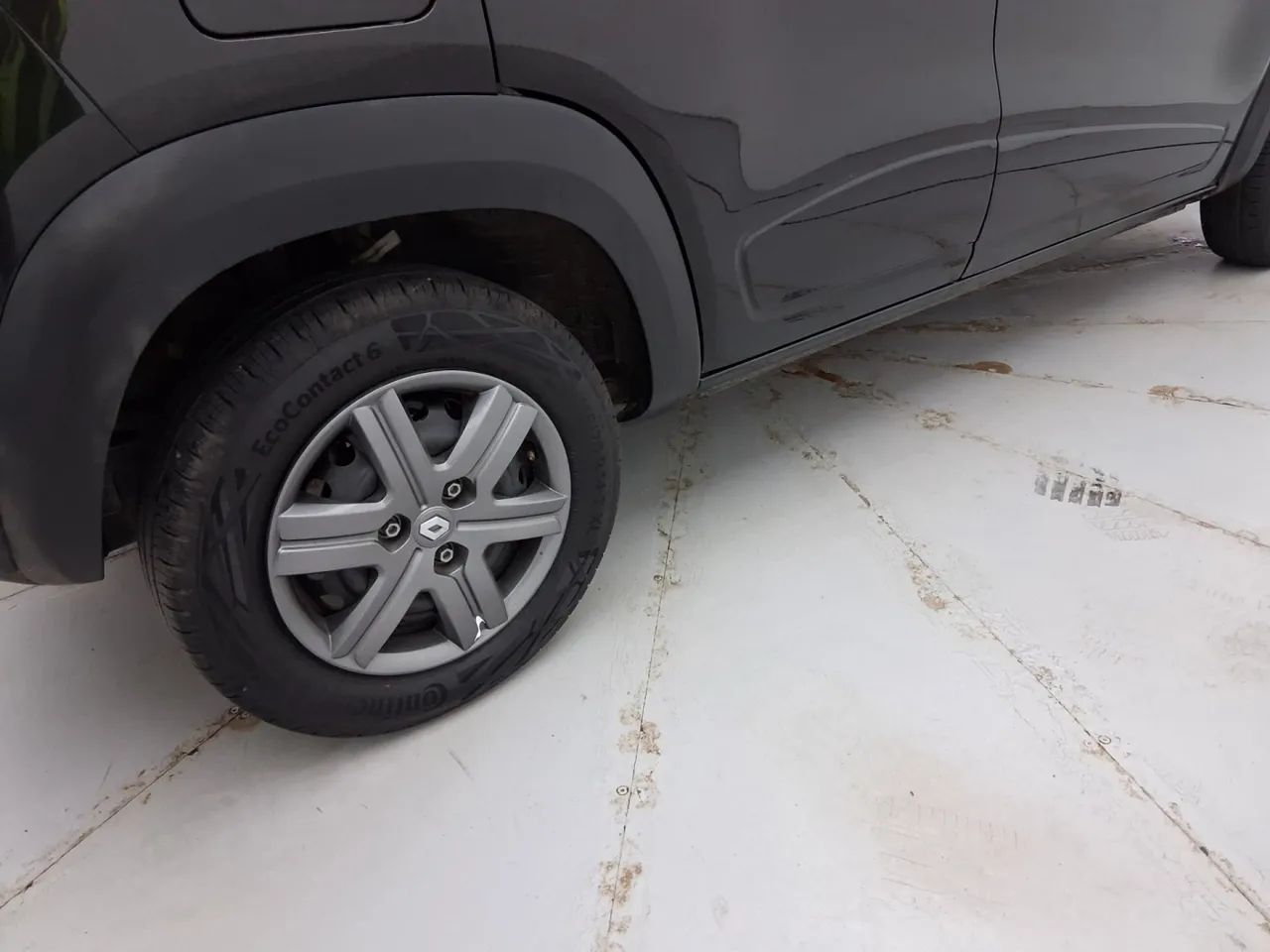 Renault Kwid 1.0 Zen, foto 14 de 18
