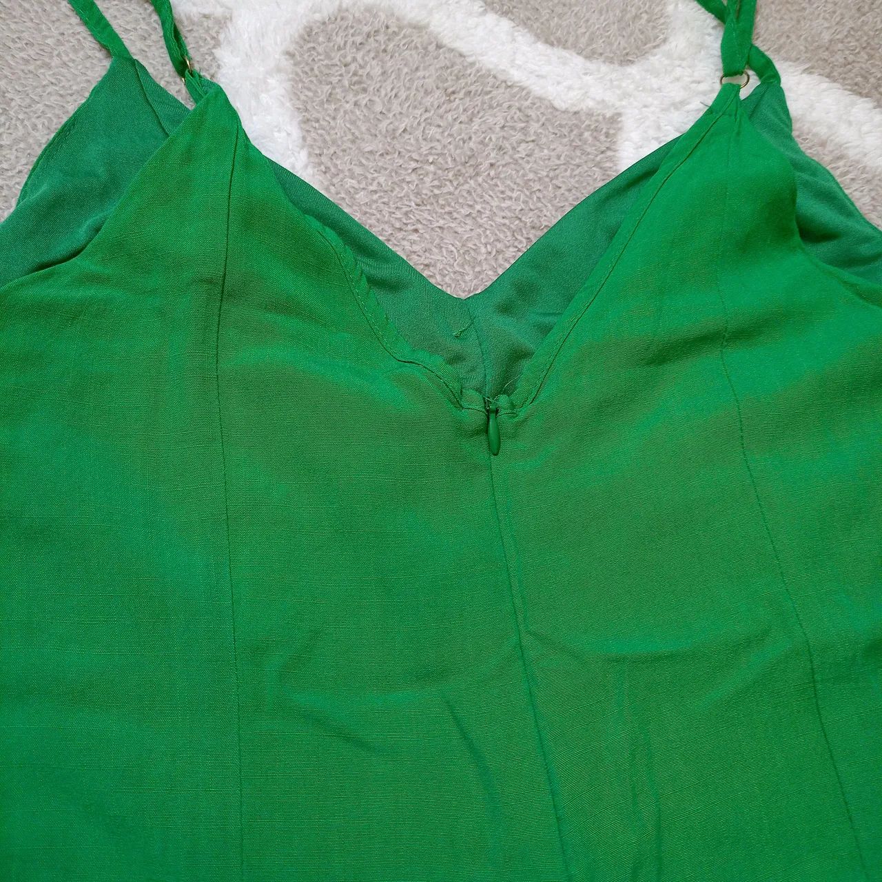 Macaquinho verde estilo vestido - Foto 4