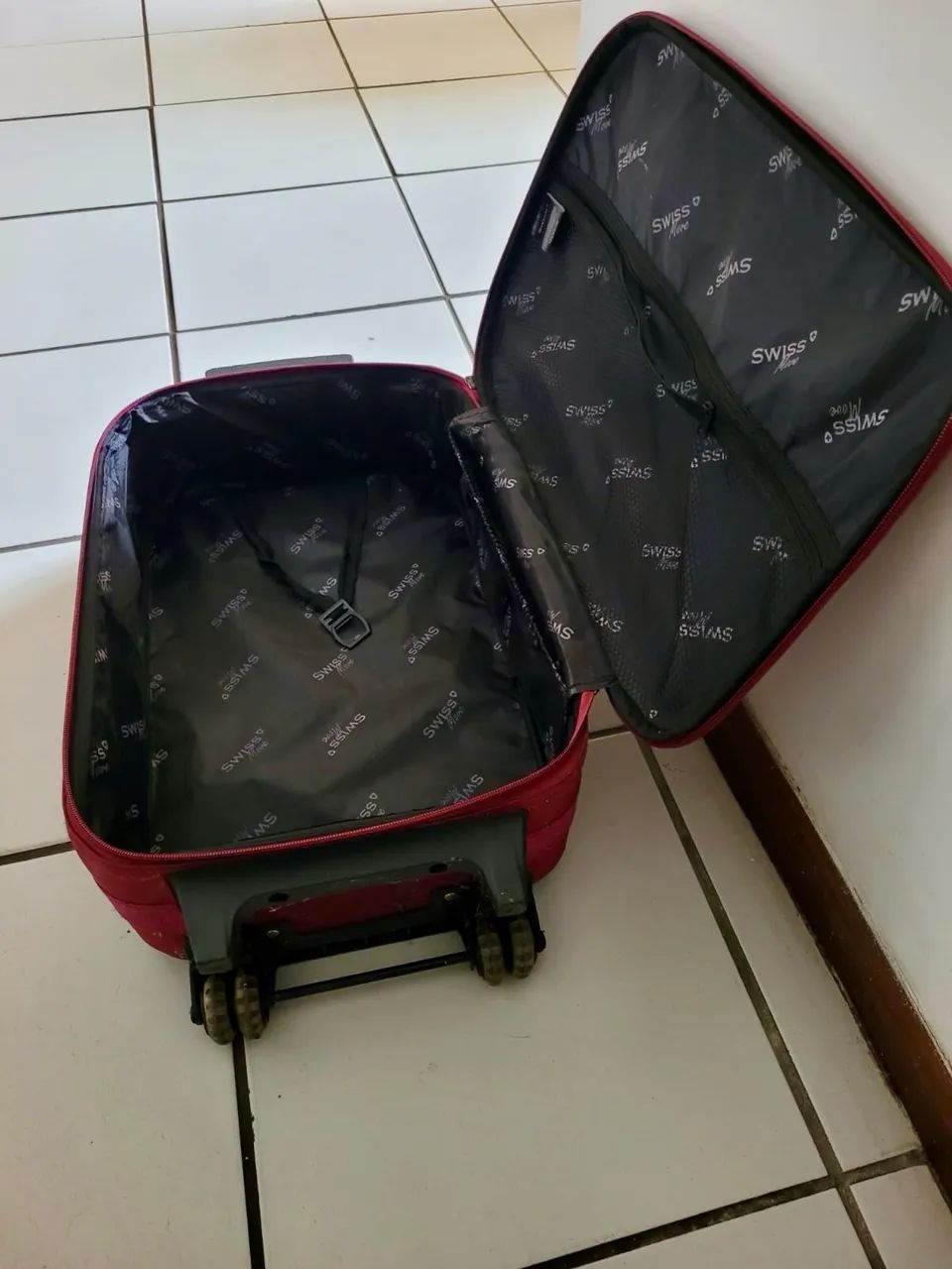 Mala de Bordo 10 kg a 12kg NOVA - Foto 5