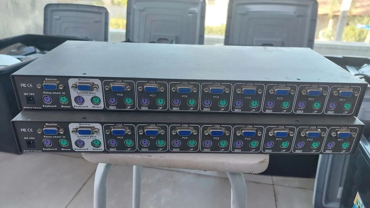 KVM Switch D-Link DKVM-8E 8 Portas - Rack 19"<br> - Foto 4
