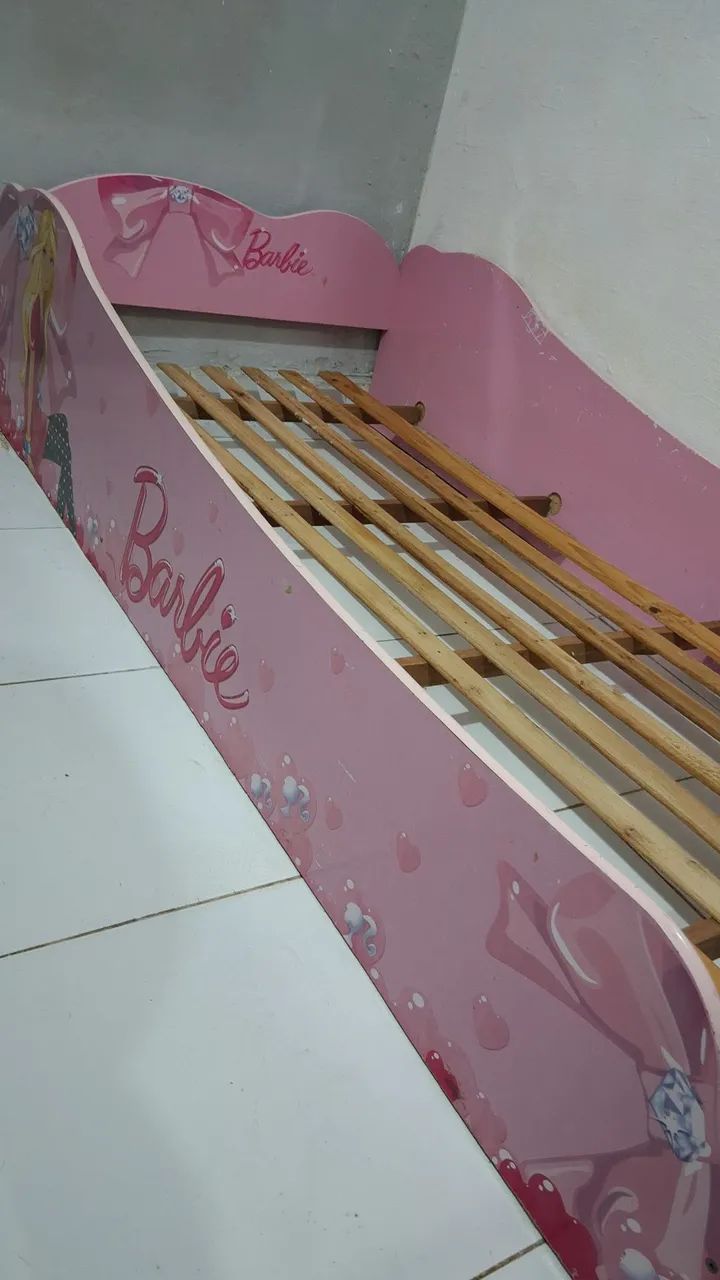 Cama infantil da barbie