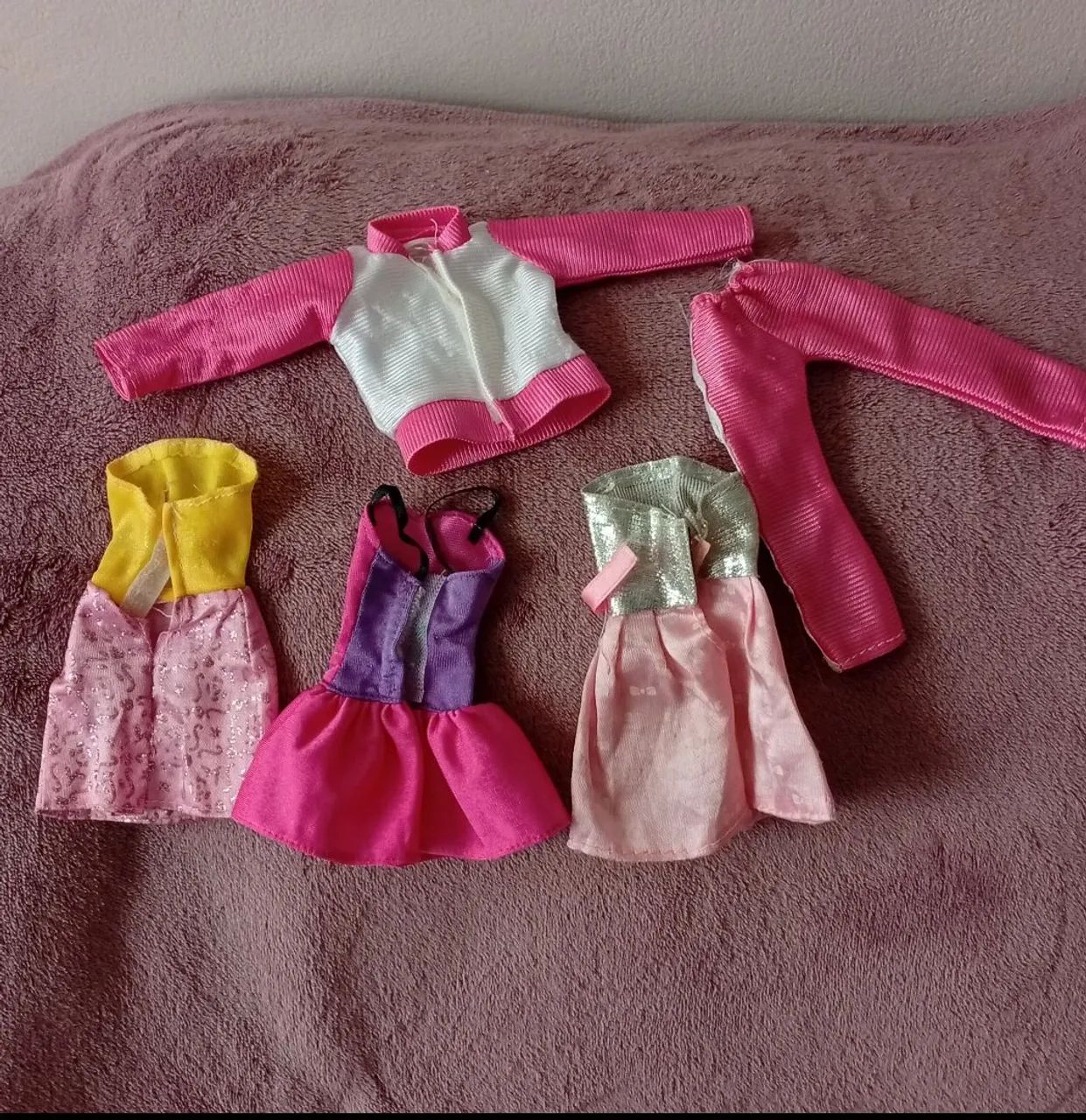 Roupinhas de Barbie  - Foto 2