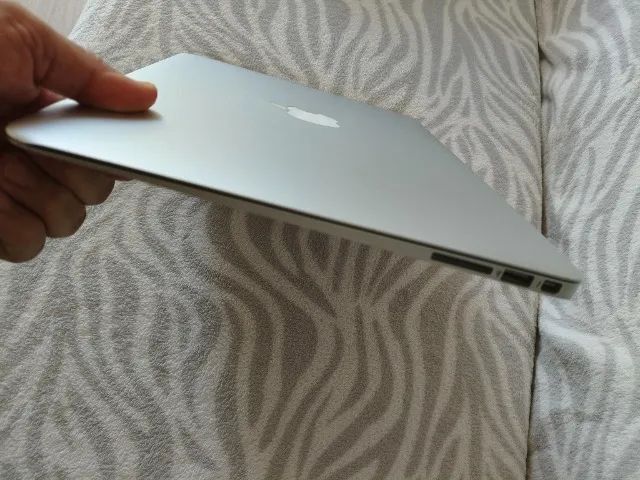 MAC BOOK AIR 2014 - Foto 3
