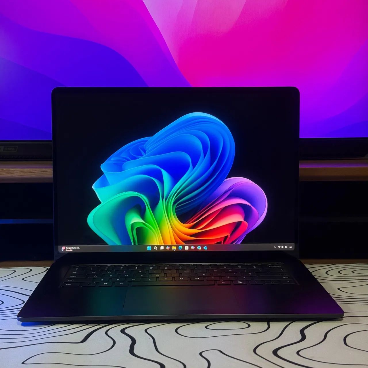 Notebook Microsoft Surface 2025 - Snapdragon X Elite