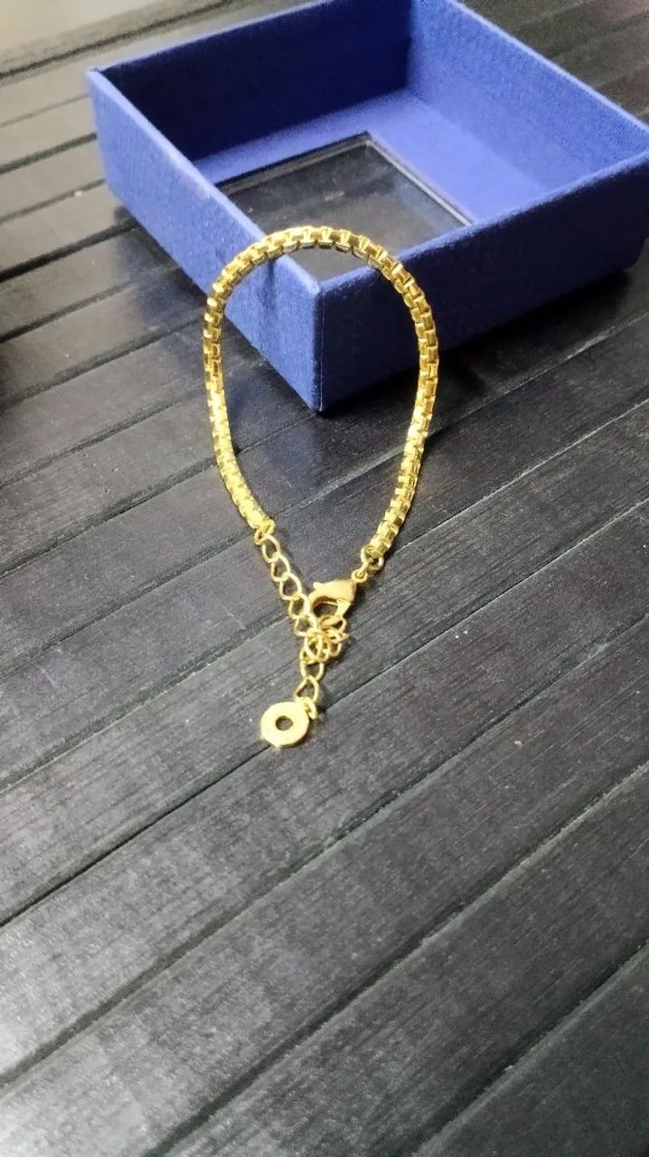 Pulseira trabalhada Morana. Banho Dourado. - Foto 3