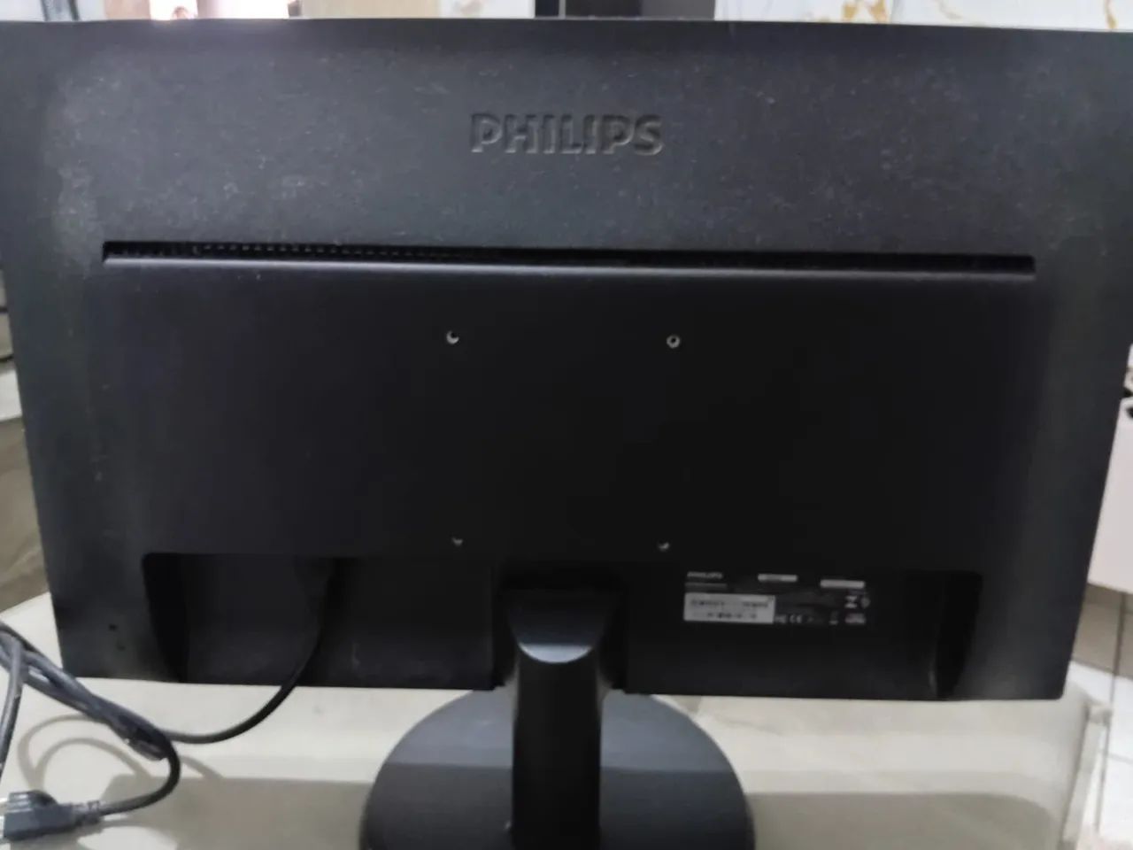 VENDE - SE MONITOR PHILIPS  - Foto 2