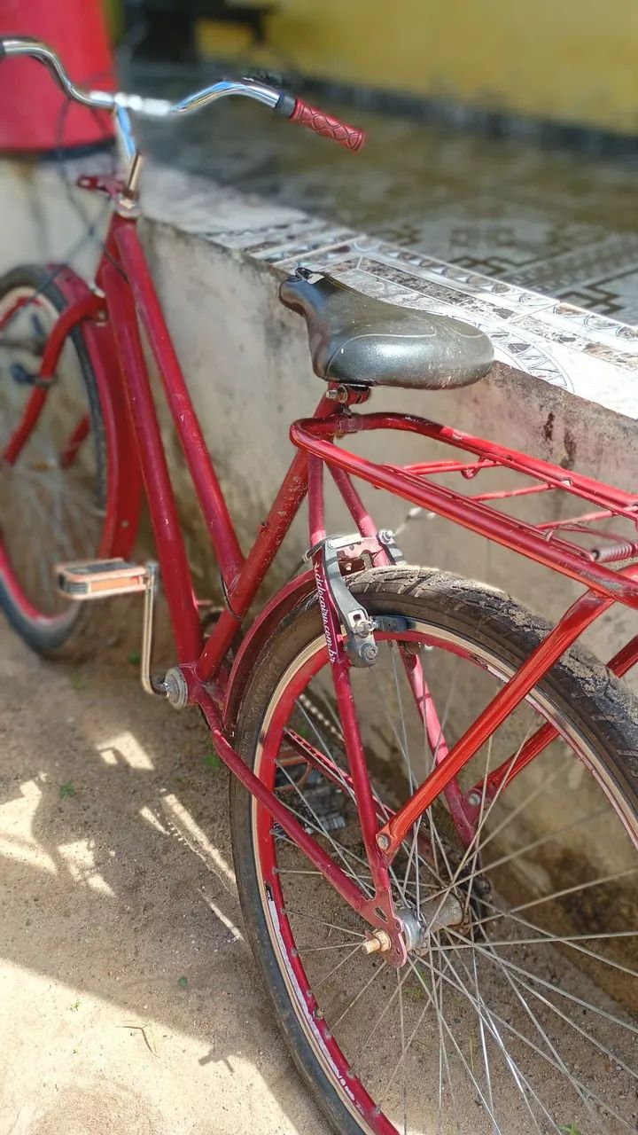 Vendo uma bicicleta Caloi  - Foto 3