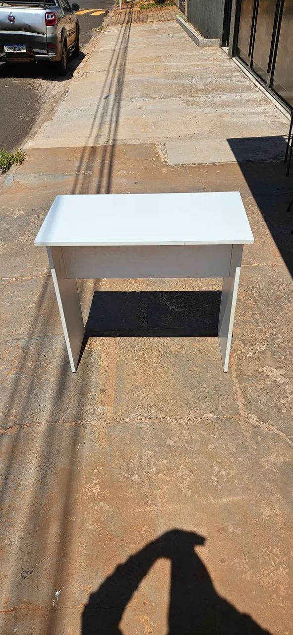 Vende - Se Mesa Pra Estudo ! - Foto 2