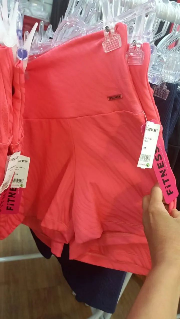 Roupa novas - Foto 6
