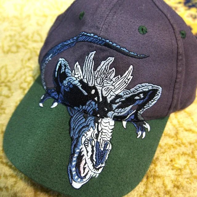 boné vintage godzilla - Foto 2
