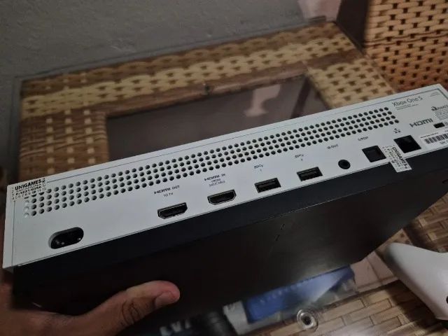 Xbox One S 1TB - Foto 5