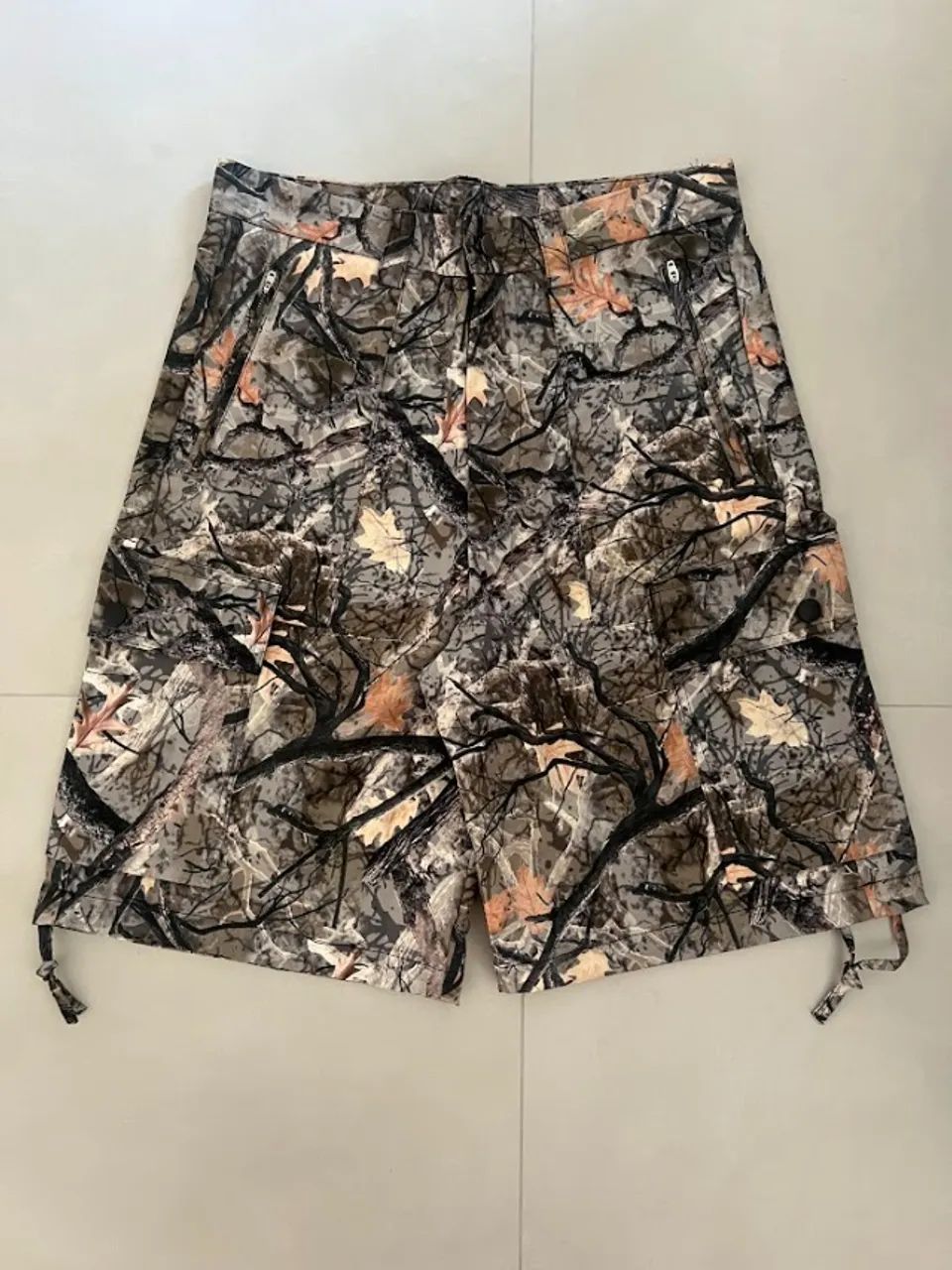 Bermuda Cargo em Nylon - SUMWON