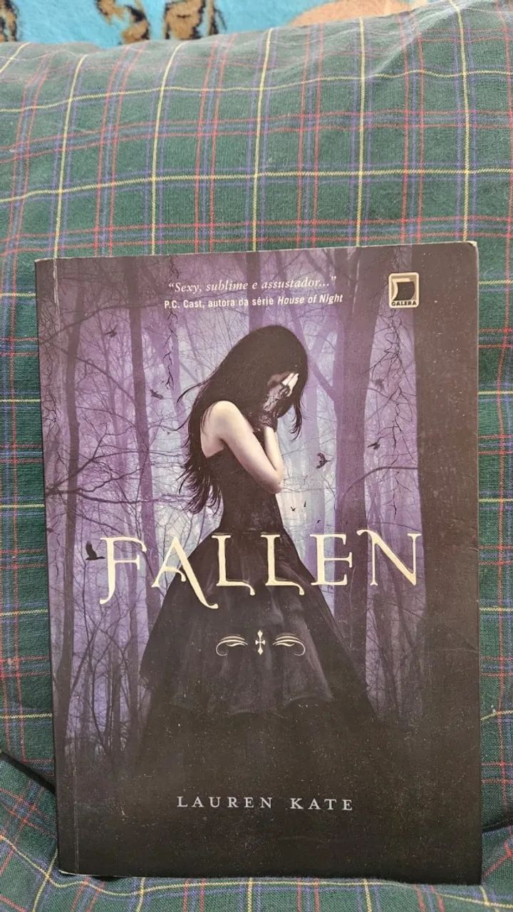 Fallen - Lauren Kate