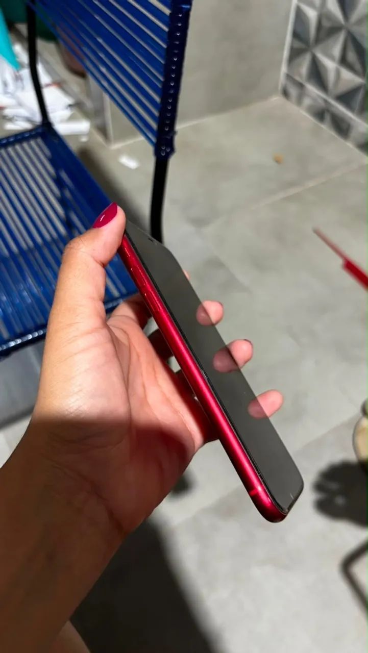 iPhone 11 red 64gb - Foto 3