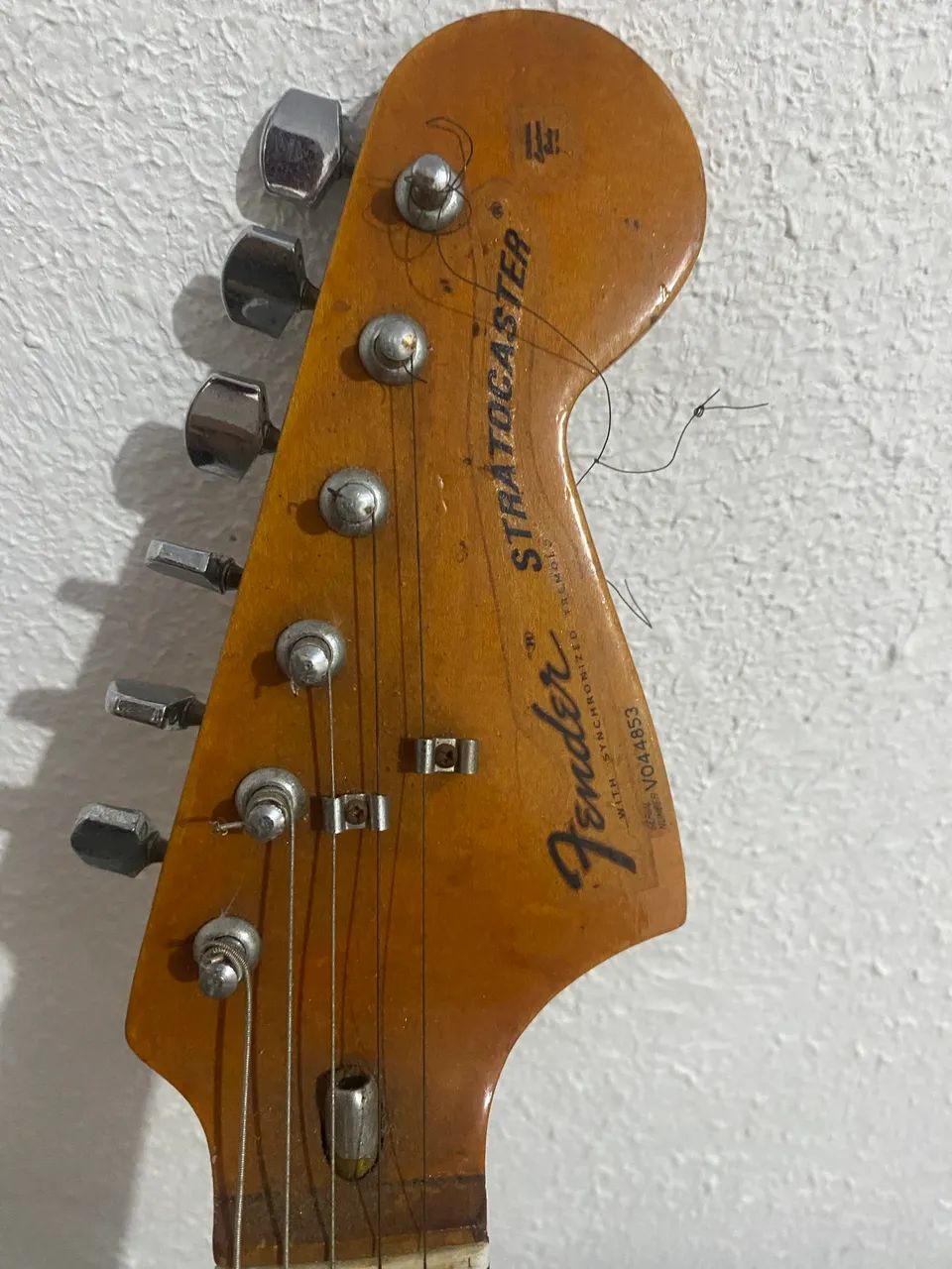 VENDO GUITARRA  FENDER STRATOCASTER 