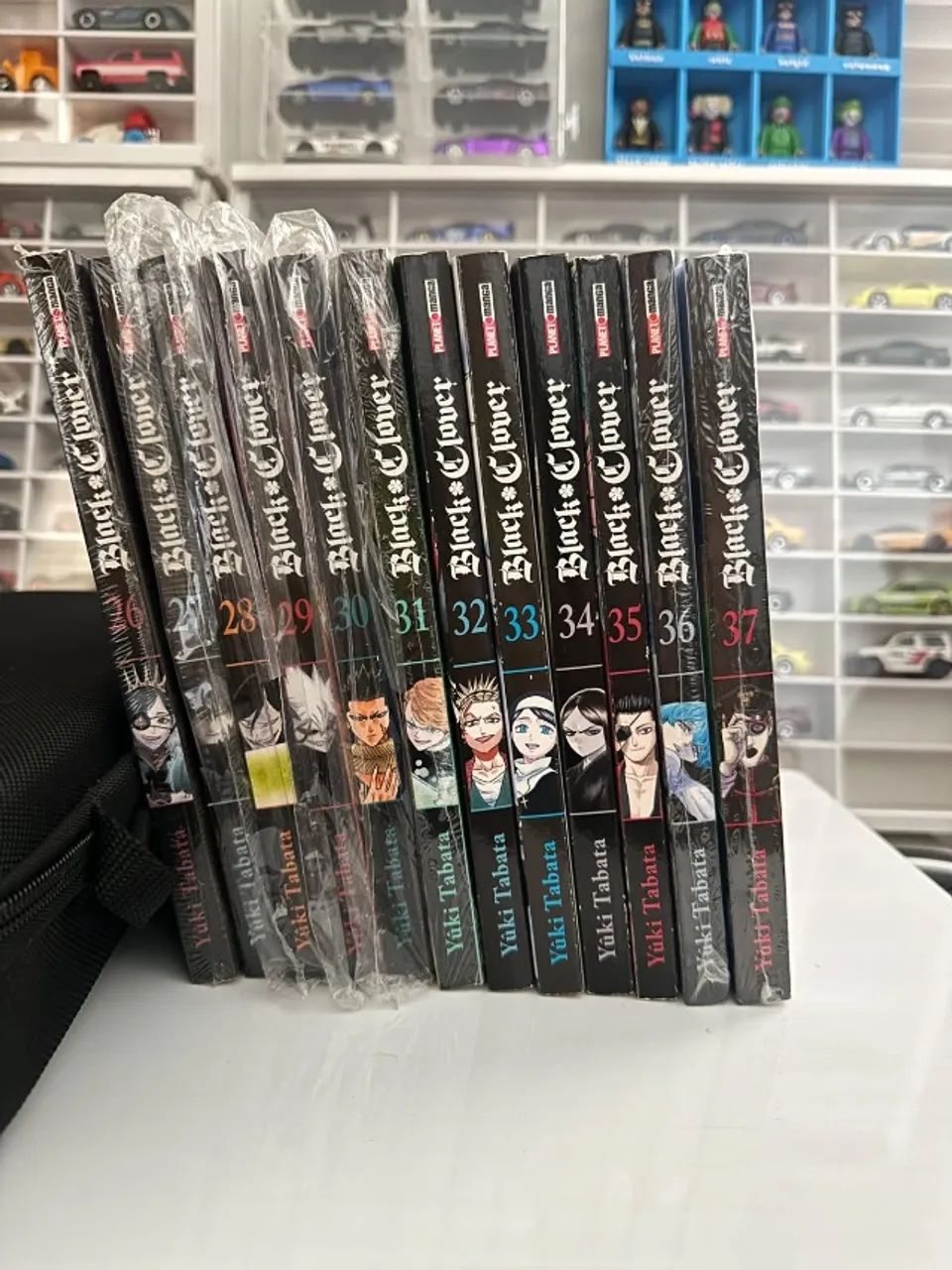 Black Clover Completo 1 ao 37 - Coleção Completa - Foto 2