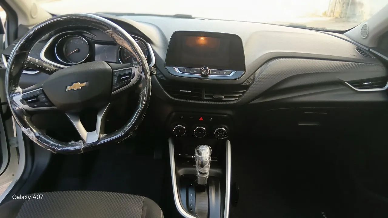 Chevrolet Onix Plus LTZ 1.0 12V TB Flex Aut. 4P 2020 - Foto 2