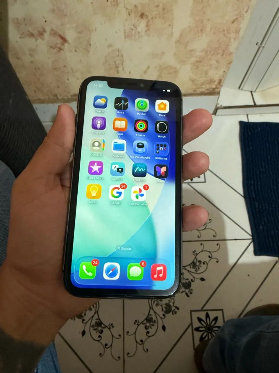 iPhone 11 128 GB preto - Foto 2