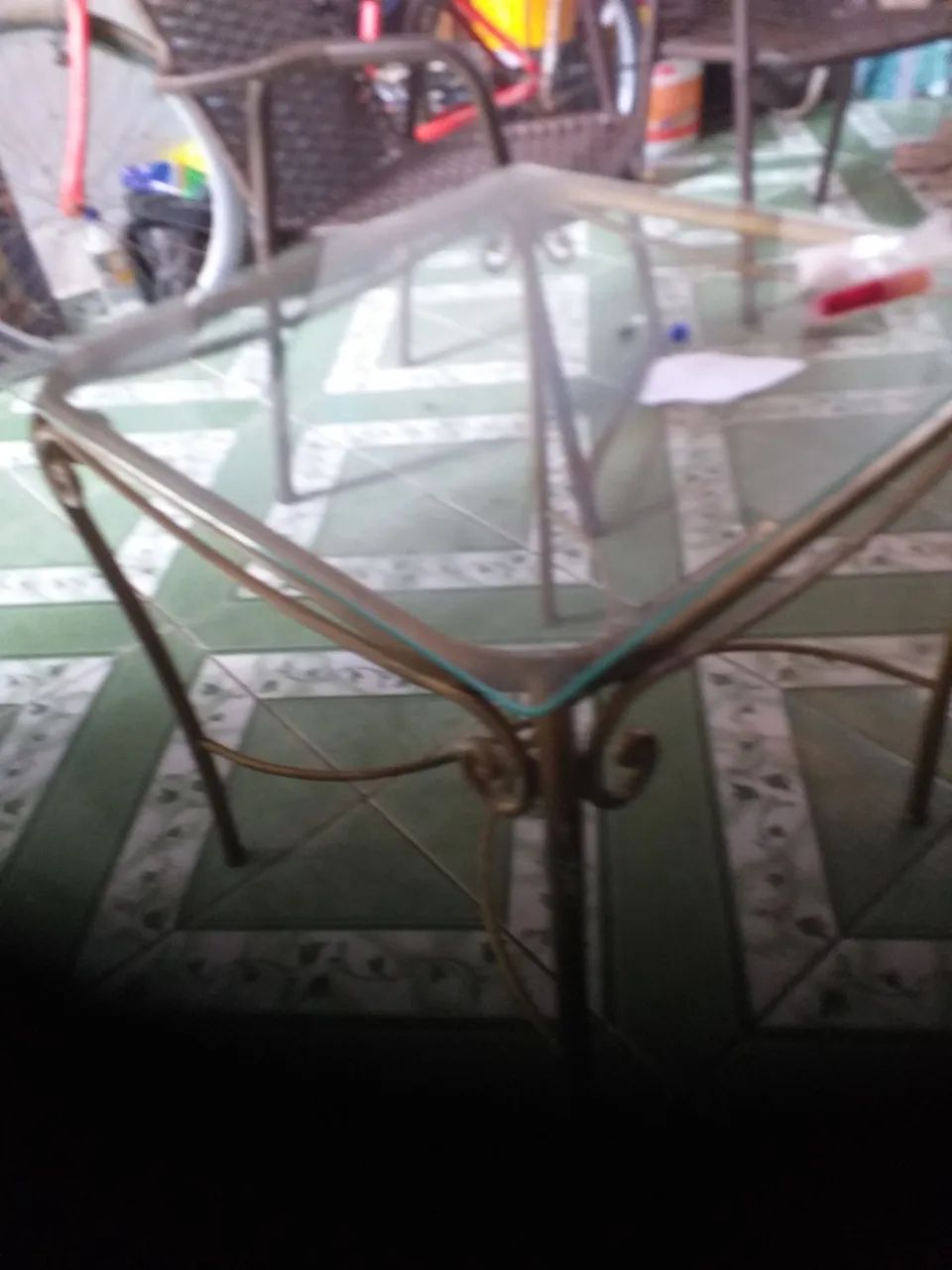Vendo  mesinha de ferro excelente  - Foto 5