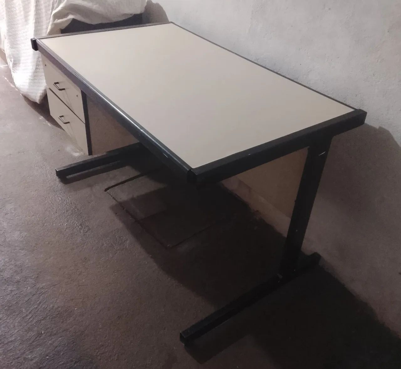 Mesa de escritório  - Foto 3