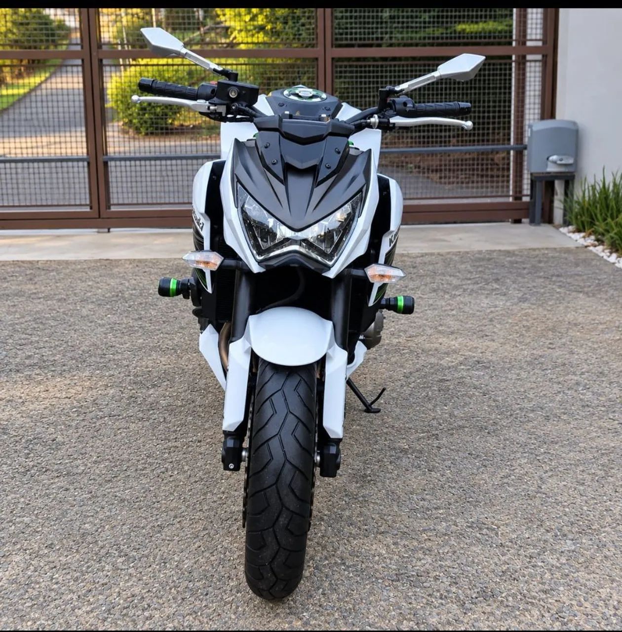 Z800 - Foto 2