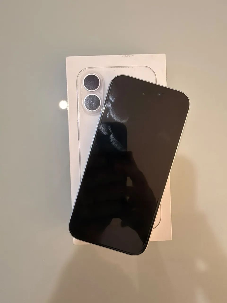 iPhone 16 256GB Branco - Impecável - Bateria 92%
