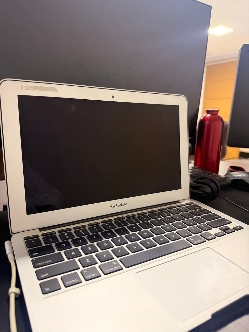 MacBook Air Mid 2011 - Foto 2