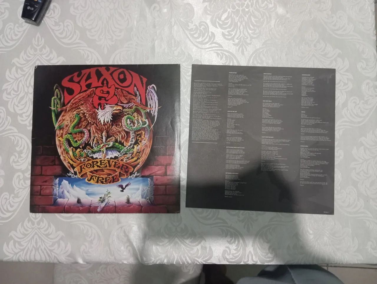 LP Vinil Saxon
