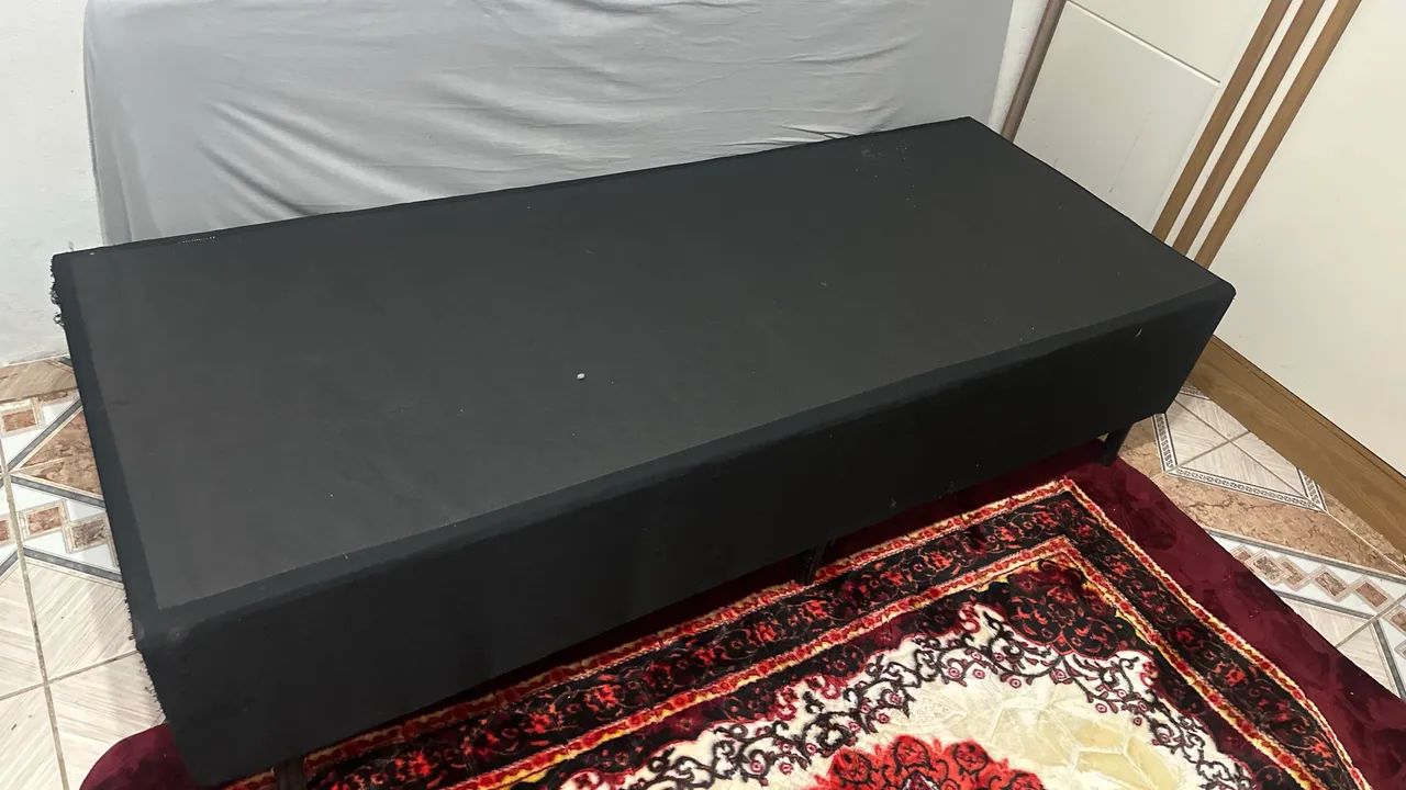 Cama de solteiro 