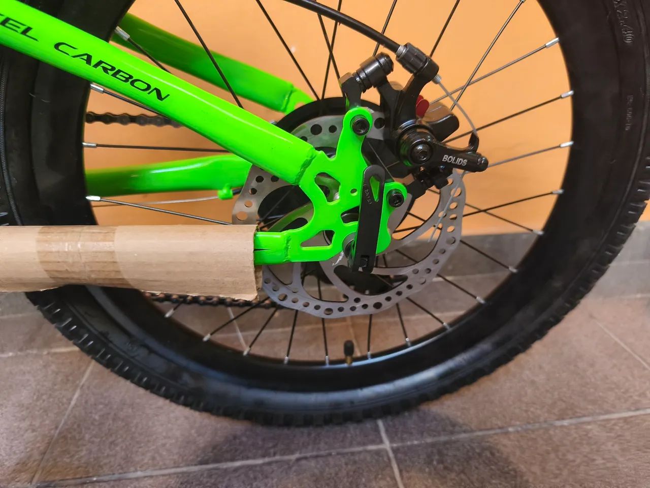 Bicicleta krw aro 20 7 marcha nova sem uso - Foto 4